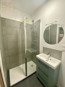 salle d’eau avec wc