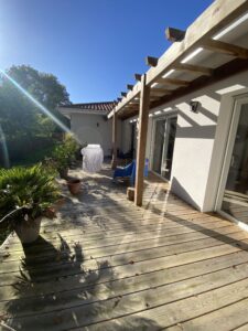 Terrasse ensoleillée