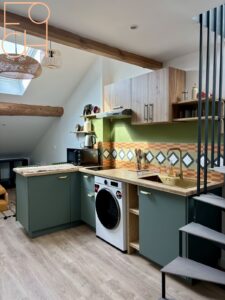 cuisine aménagée et entièrement équipée