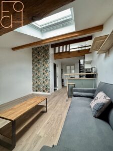 Séjour avec mezzanine