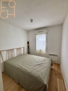 chambre avec placard