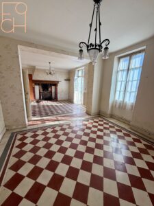 Salon séjour avec cheminée
