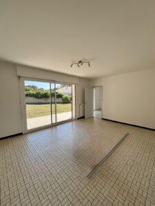 pièce de vue avec terrasse